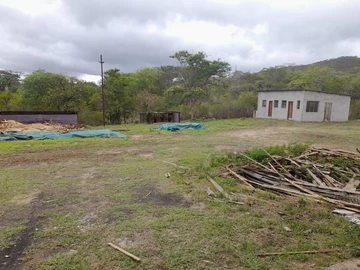 Commercial & Industrial Land