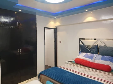 3 Bedroom Flat & Apartment