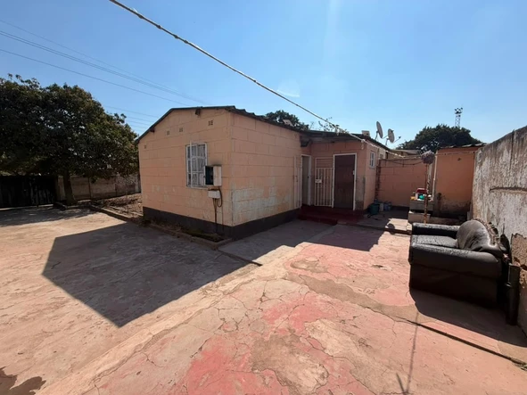 2 Bedroom House