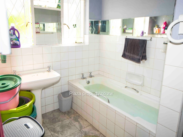 3 Bedroom House For Sale Mandara