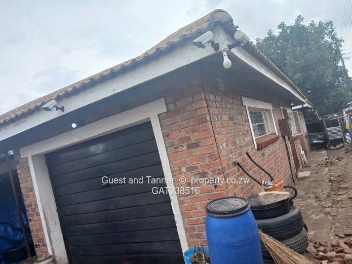 Mainway Meadows 3-Bedroom House for Sale - Modern Family Home with Title Deeds