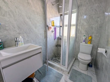 3 Bedroom Garden Flat