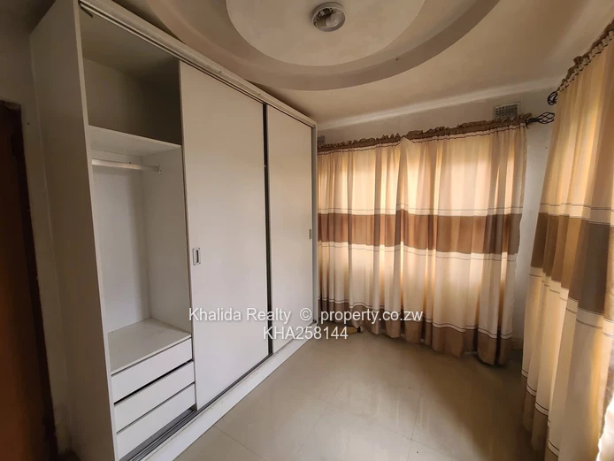 Chitungwiza Unit K house for rent 