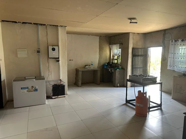 5 Bedroom House
