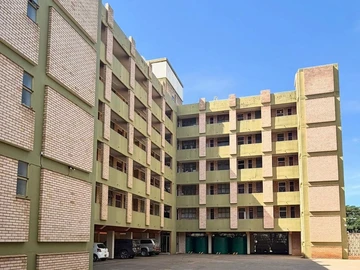 2 Bedroom Flat & Apartment