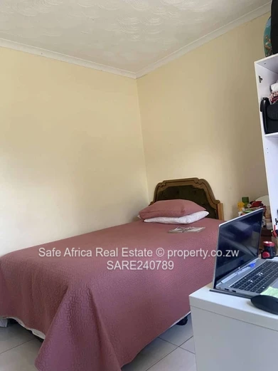 Zimre Park property to let