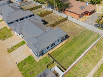 3 Bedroom Garden Flat