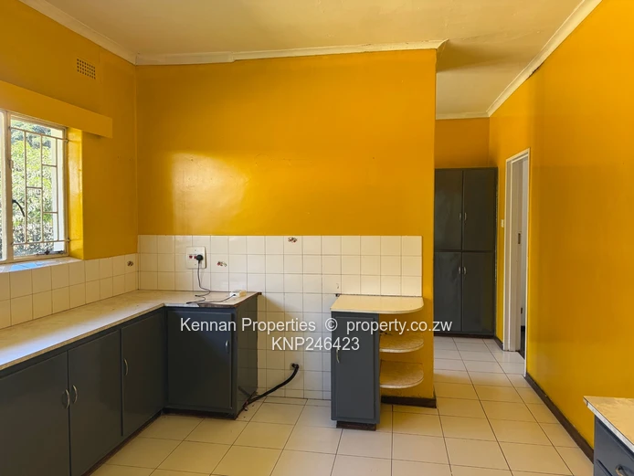 neat family home in great location 