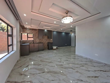 3 Bedroom Garden Flat
