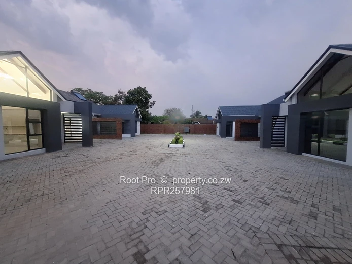 MODERN CLUSTER UNITS FOR SALE - SUNRIDGE, bordering Bluff Hill