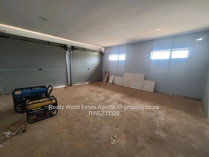 For Sale: 5-Bedroom Home In Mt Pleasant Heights (Sole Mandate)