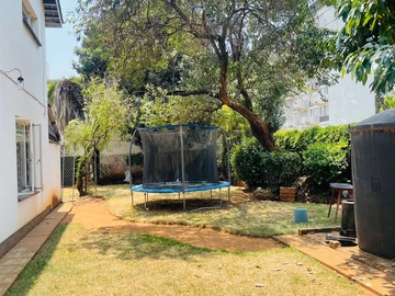 2 Bedroom Garden Flat
