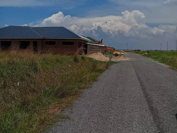 Stands & Residential Land