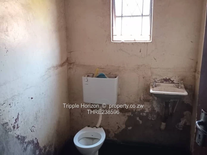 Walled 3-Bed Home with Verandah in Dzivarasekwa