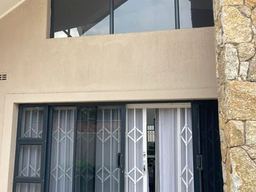 3 Bedroom Garden Flat