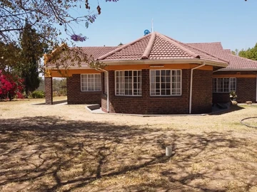 Farm & Agricultural Land