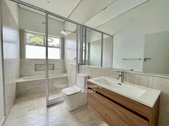 Modern 3 bed cluster home in Crowhill