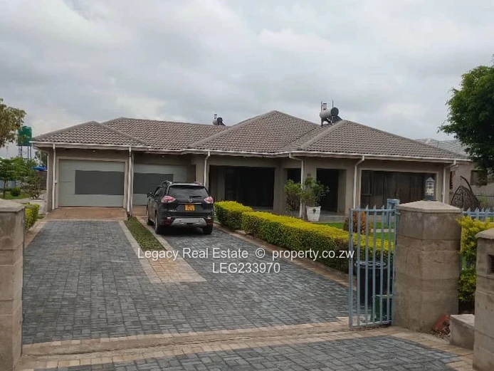 Fully Equipped 5-Bedroom House in Arlington Estate