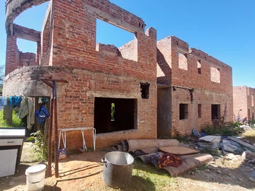 Charming 3-Bed Garden Flat for Sale in Glen Lorne, Harare
