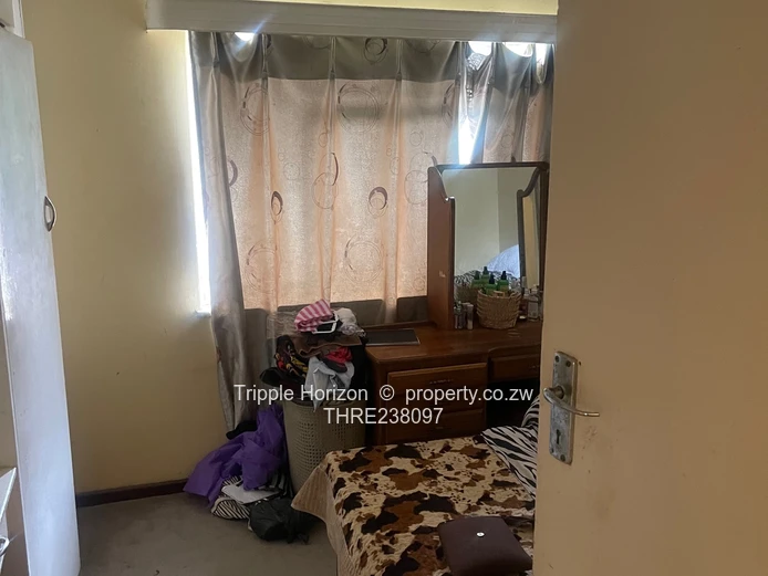 Hatfield House For Sale