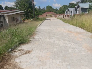 Stands & Residential Land