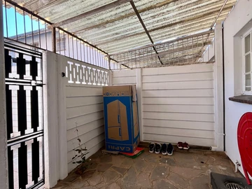 3 Bedroom Flat & Apartment