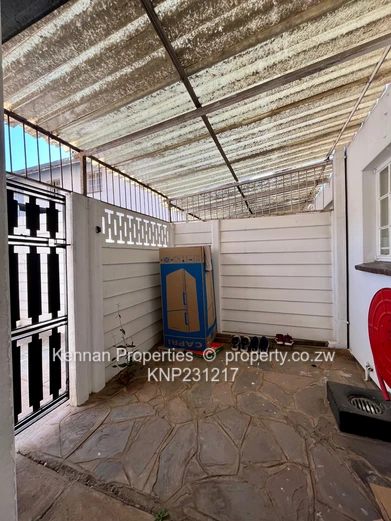 Quiet 3 Bedroom Flat In Leafy Avenues (Sole Mandate)