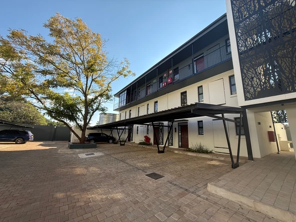3 Bedroom Garden Flat