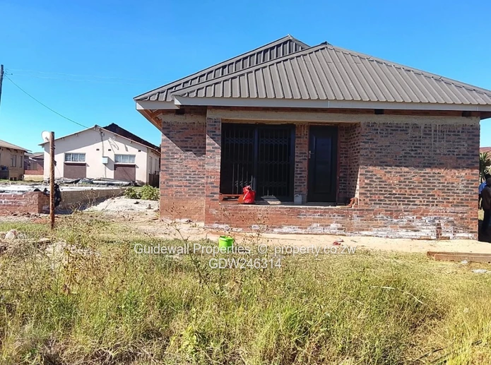 Incomplete 4 bed house for sale in Kuwadzana Extension