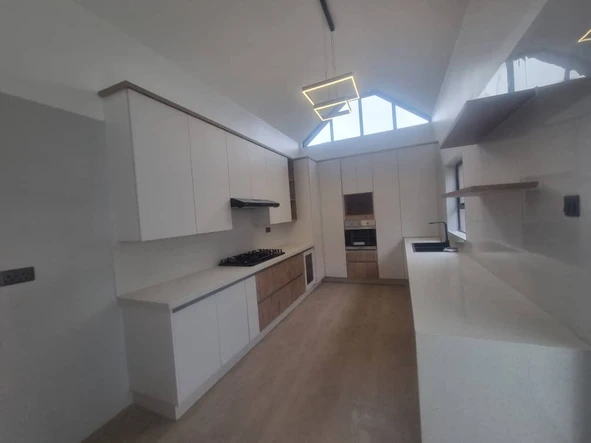 4 Bedroom Townhouse Complex