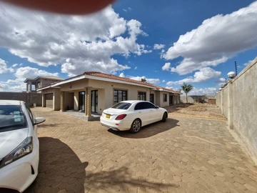 4 Bedroom House