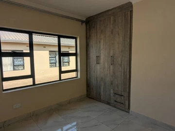 3 Bedroom Garden Flat