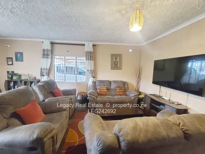 Well-Maintained Family Home for Rent – Sunningdale 2