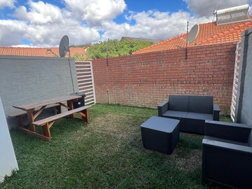 2 Bedroom Garden Flat