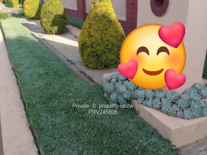 House for sale (Sole Mandate)