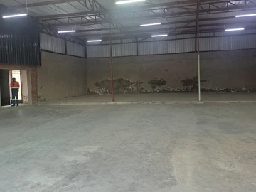 Warehouse & Factory