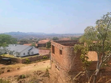 6 Bedroom House