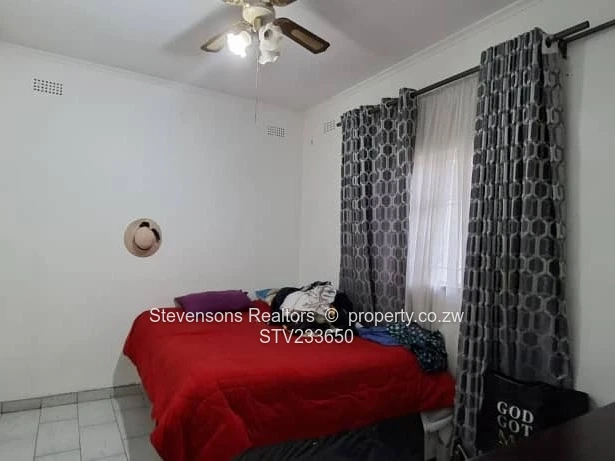 Emerald Hill 4BR Family Home — Solar, Borehole, Large Garden