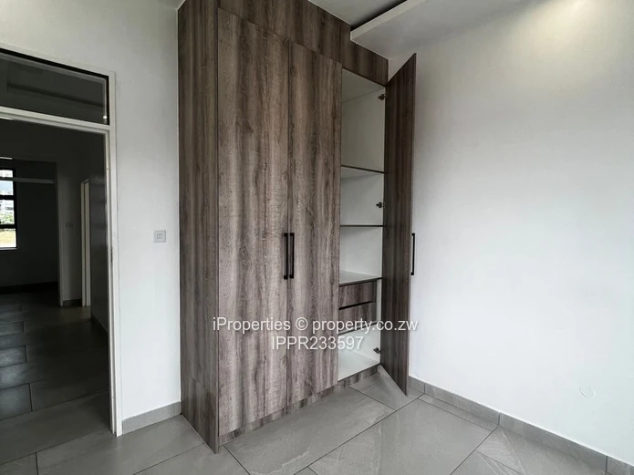 3-bedroom house in Peakwood Village, Greendale (Sole Mandate)