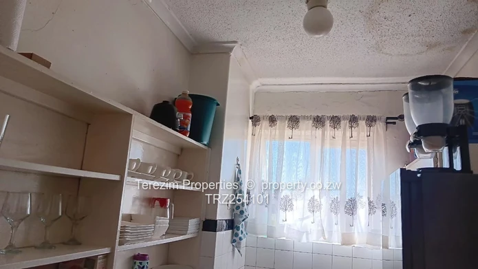 Avenues 2-Bedroom Flat For Sale