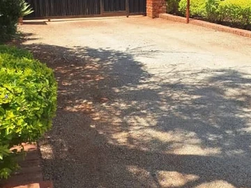 2 Bedroom Garden Flat