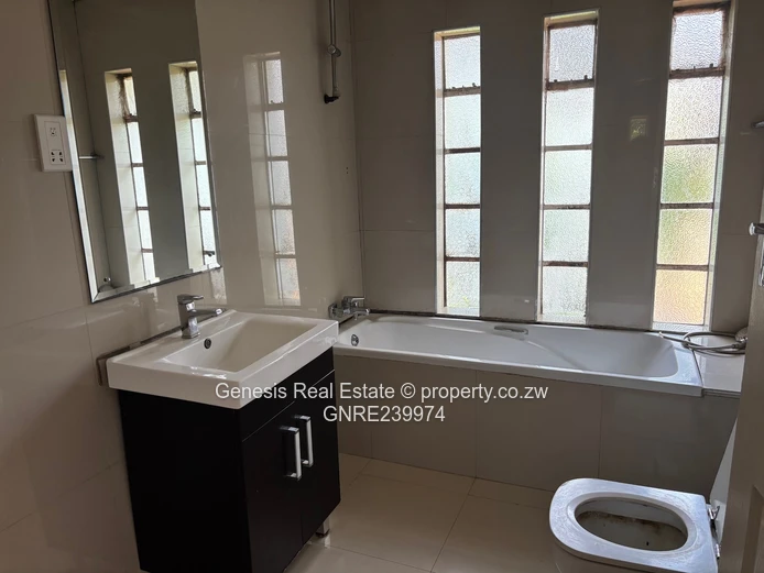 One bedroom cottage to rent close to Sam Levy Village 