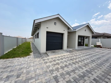 4 Bedroom House