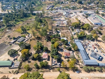 Warehouse & Factory