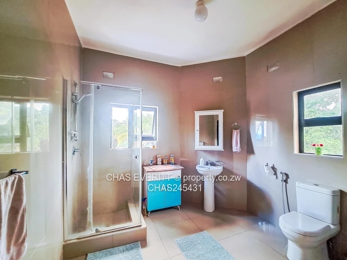 Fully Furnished Six Bedroomed House In Emerald Hill