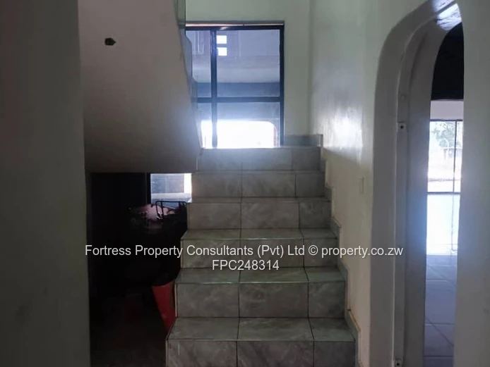 Upmarket Real Estate 
