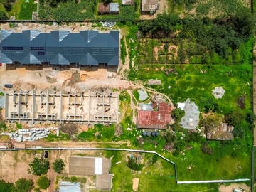 4 Bedroom Flat & Apartment