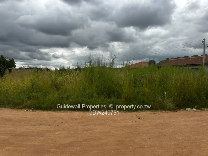 Budiriro 5 Corner stand for sale (Sole Mandate)