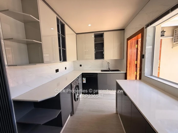 Spacious, Modern & Perfectly Located