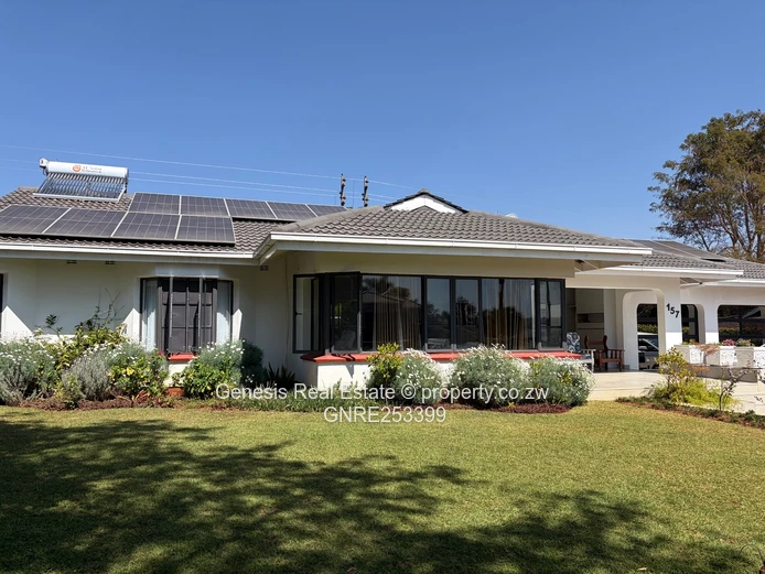 Charming home in the Brooke Golf Estate